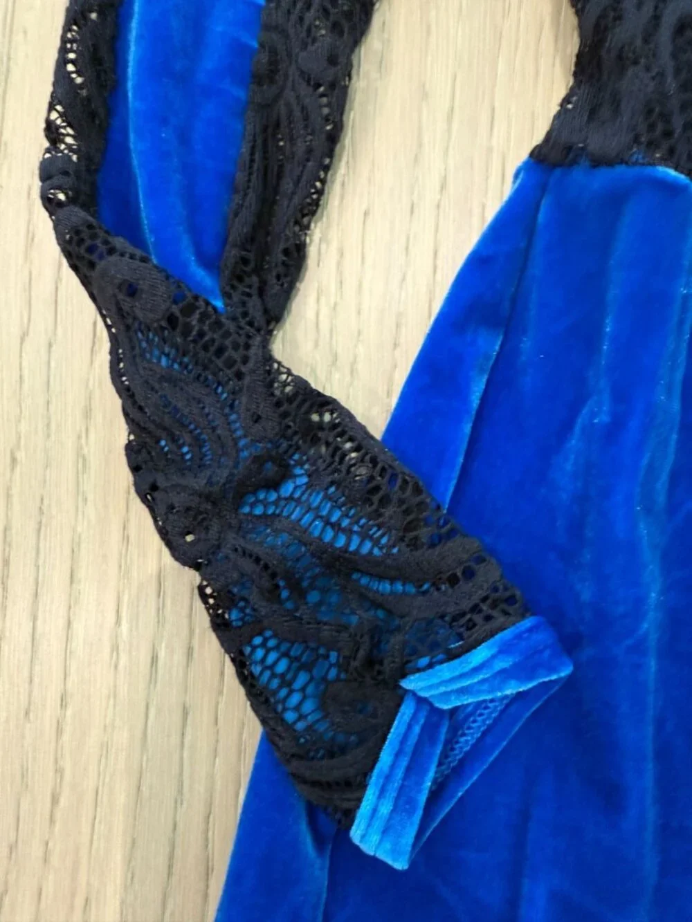 Curtain Call Blue Velvet Stretch Lace Dance Leotard Costume CLA 10-12